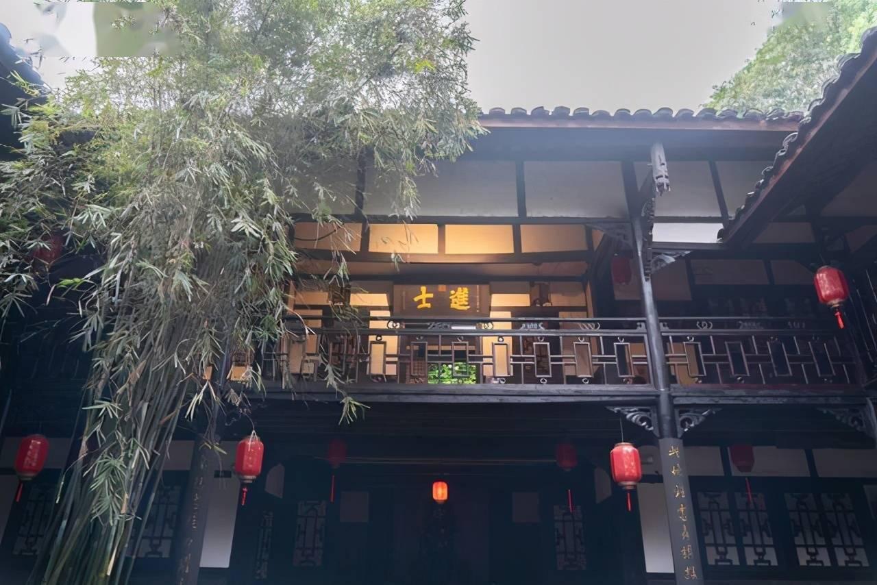 超奥特曼冒险4